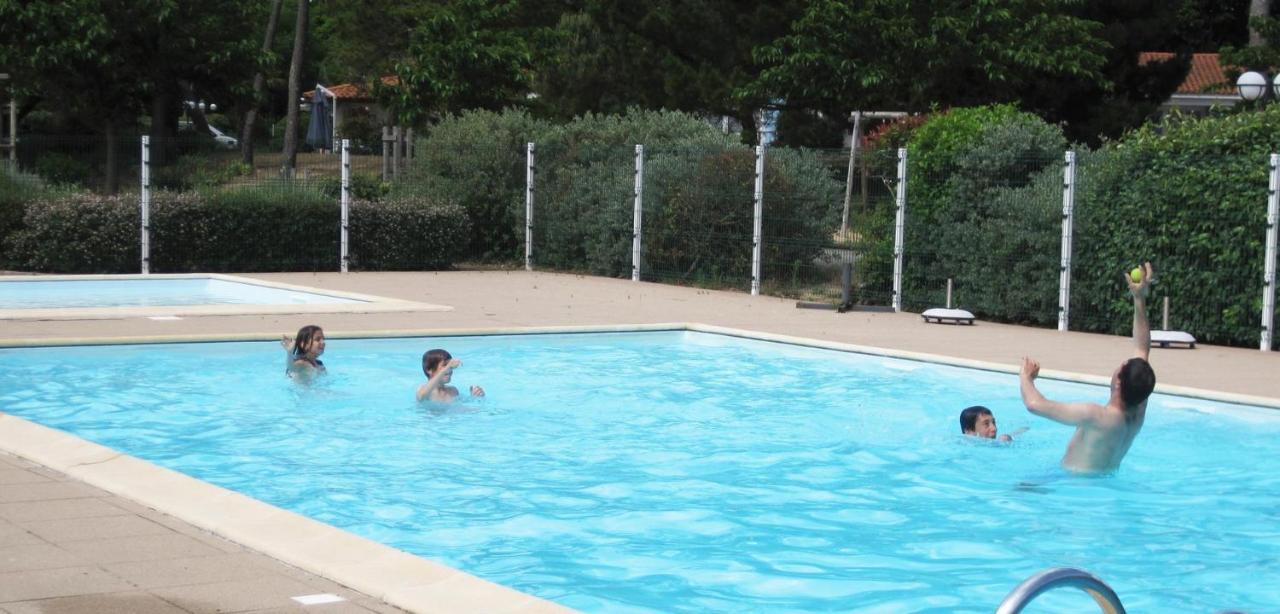 Ulvf Les Hibiscus Hotel Saint-Jean-de-Monts Kültér fotó